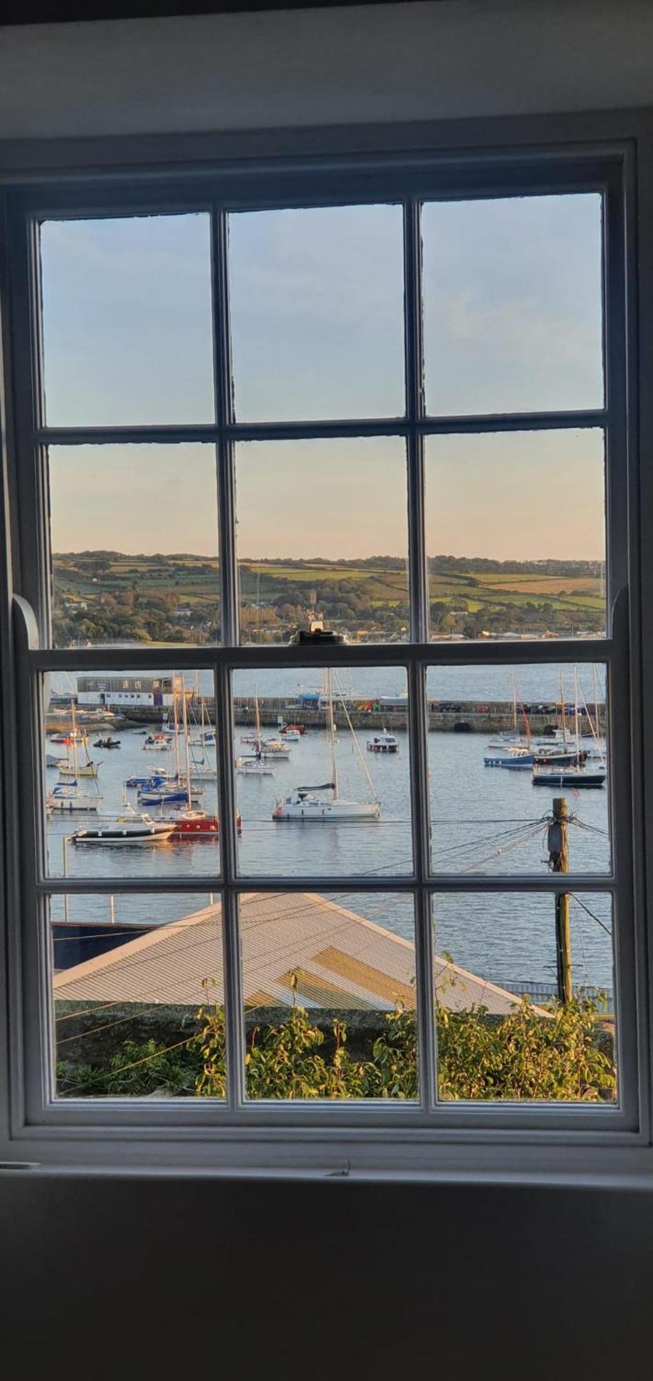 Ferienwohnung New~Breathtaking Bay Views~Chapel Street~Penzance Exterior foto